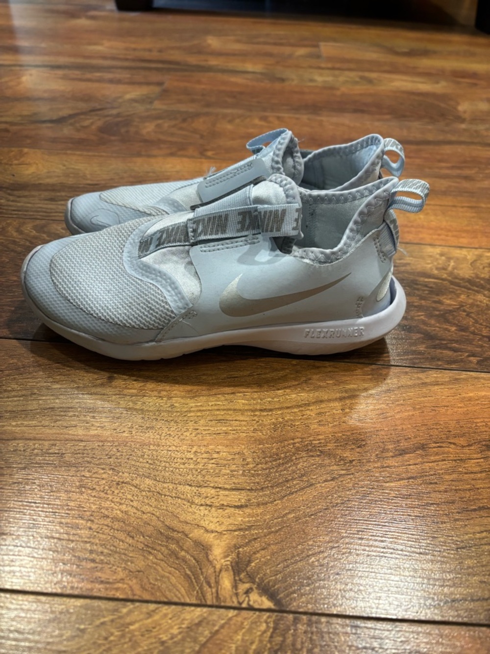 Nike Kids Light blue Slip-On Flex Runner Sneakers